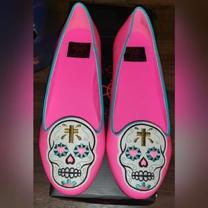 NIB Strange Cvlt Pink Lydia Muerte Sz 8.5
